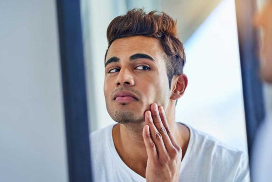 9 Skincare Tips for Indian Men with Acne, Oily Skin & Blackheads